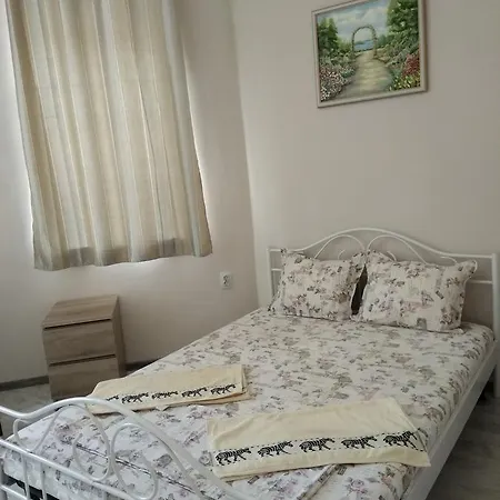 Ginger House * Φιλιππούπολη